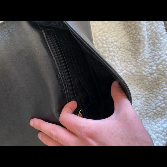 Michael kors purse - Picture 9 of 10